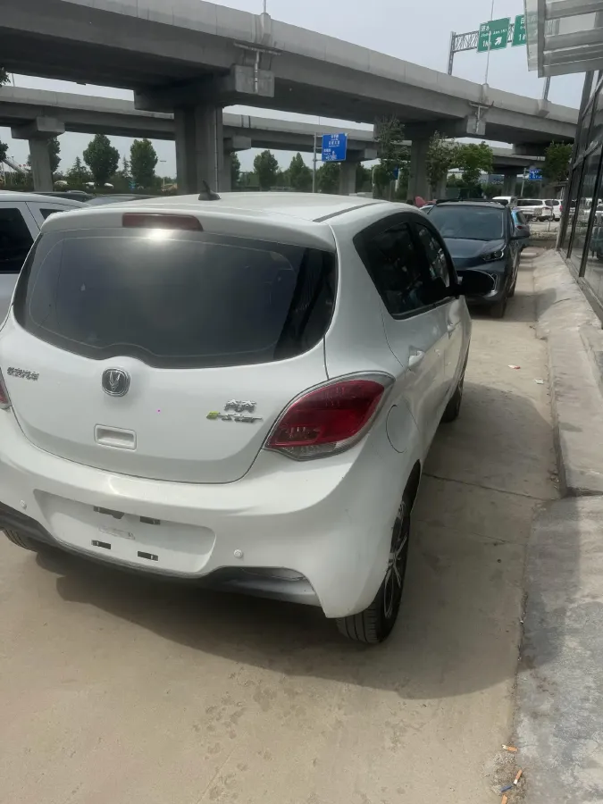 2020 ChangAn BenBen E-Star BEV 32.2KWH,autocango,china used car exporter,china ev exporter,chinese used car exporter,chinese used ev exporter