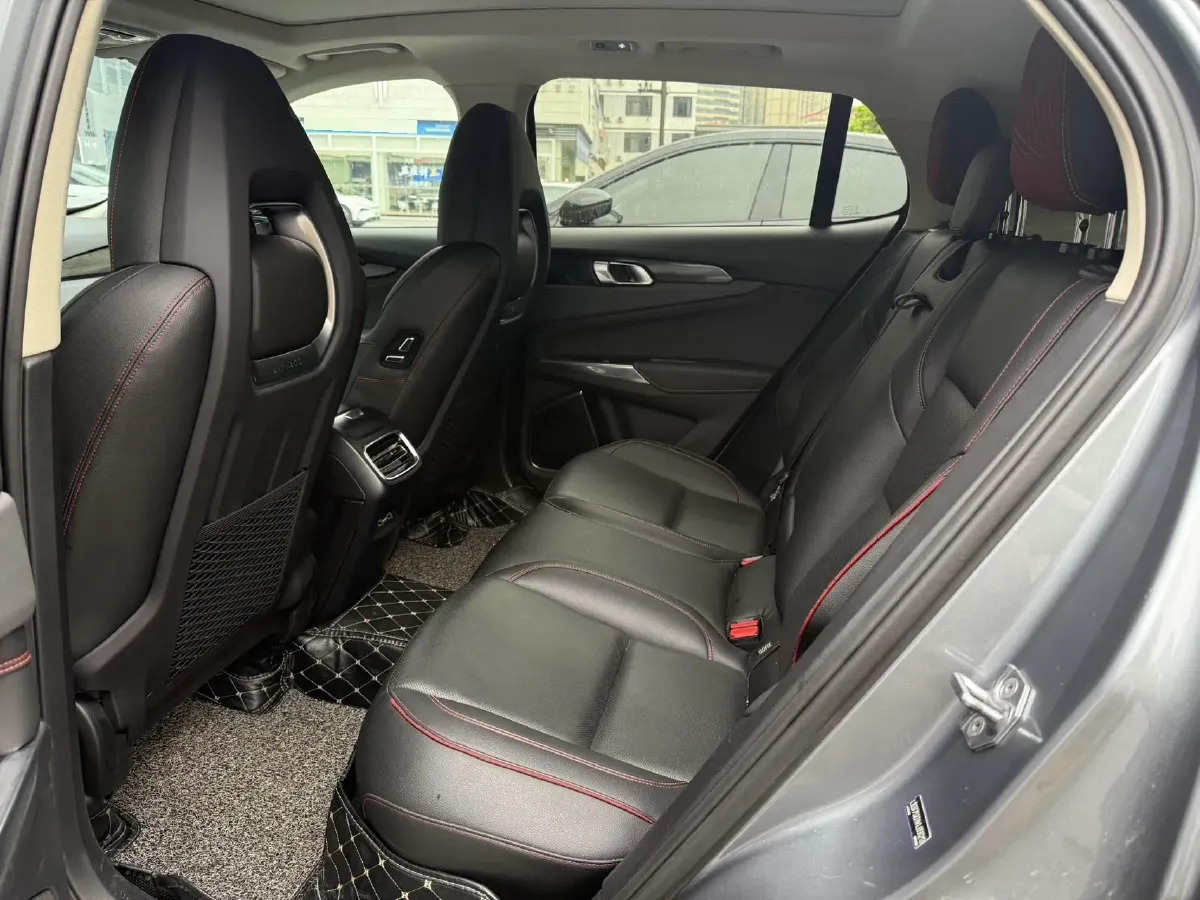 2019 Beijing BJ40 2.0T 218HP L4 6AT,autocango,china used car exporter,china ev exporter,chinese used car exporter,chinese used ev exporter