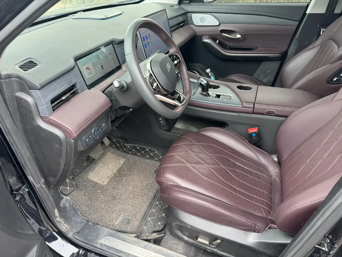 2024 Jetour X90 PRO 2.0T 254HP L4 7DCT,autocango,china used car exporter,china ev exporter,chinese used car exporter,chinese used ev exporter