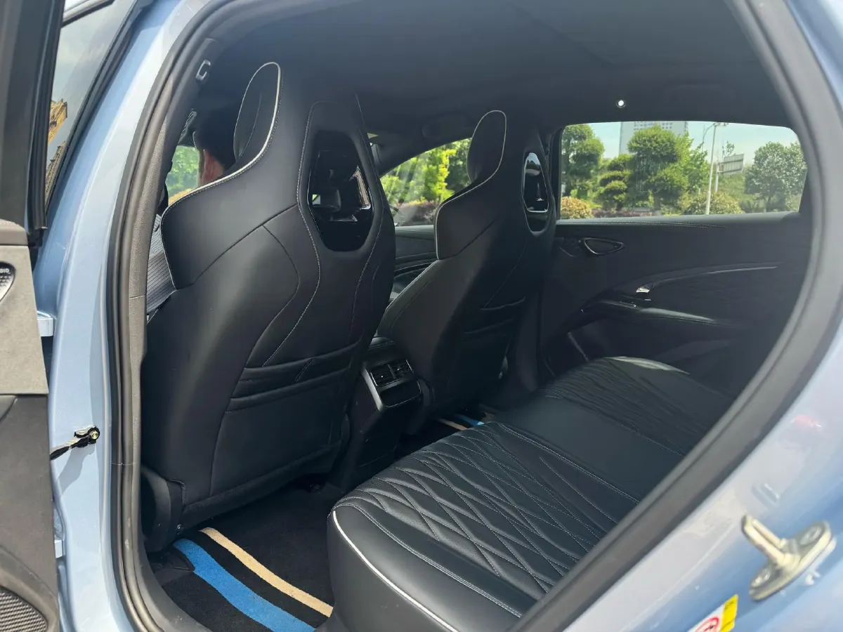 2022 MAXUS DaJia 5 BEV 70KWH,autocango,china used car exporter,china ev exporter,chinese used car exporter,chinese used ev exporter