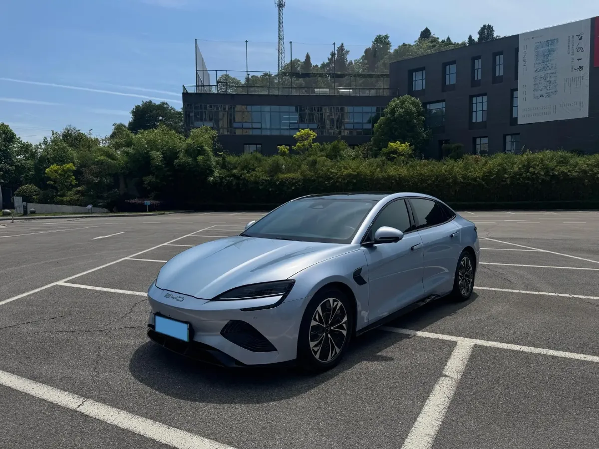 2022 MAXUS DaJia 5 BEV 70KWH,autocango,china used car exporter,china ev exporter,chinese used car exporter,chinese used ev exporter