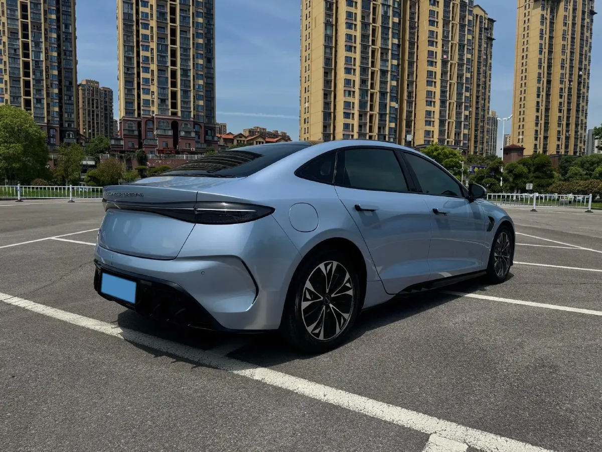 2022 MAXUS DaJia 5 BEV 70KWH,autocango,china used car exporter,china ev exporter,chinese used car exporter,chinese used ev exporter