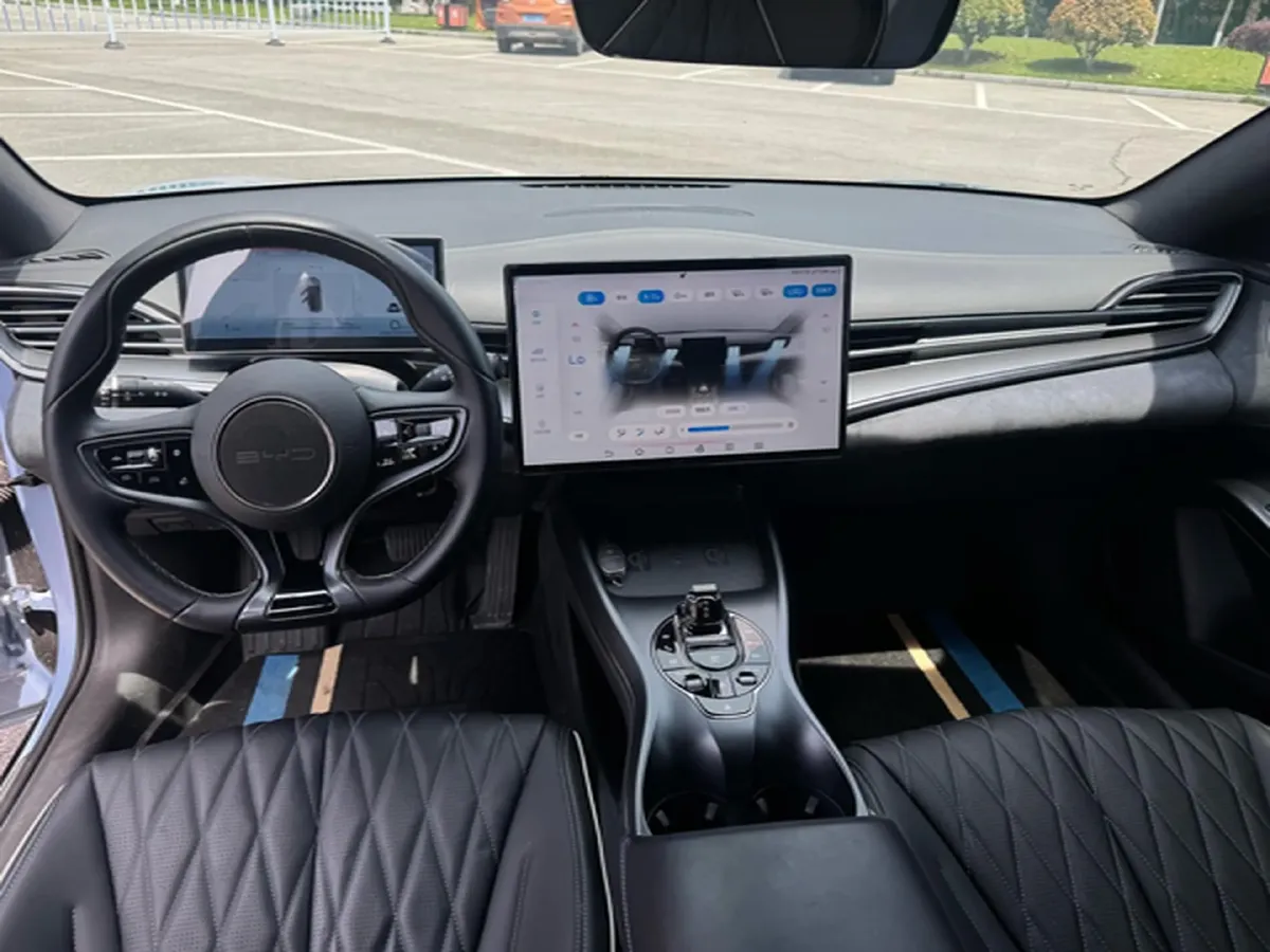 2022 MAXUS DaJia 5 BEV 70KWH,autocango,china used car exporter,china ev exporter,chinese used car exporter,chinese used ev exporter