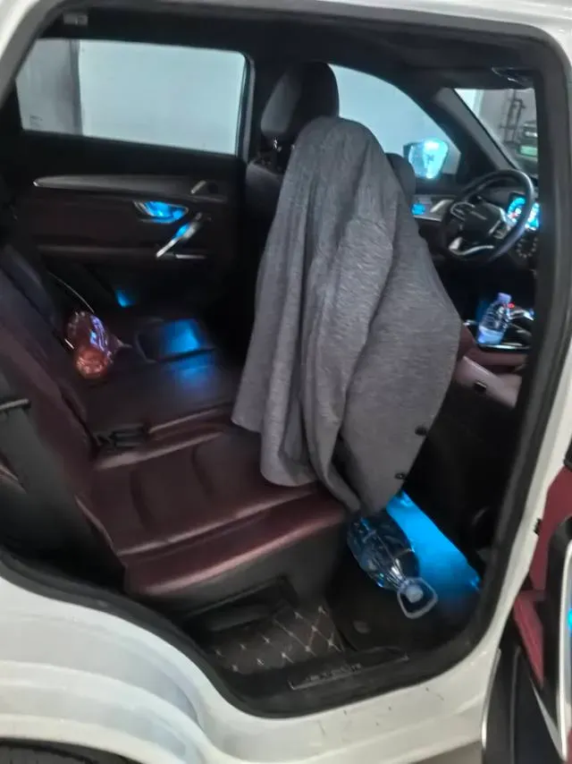 2021 Chery Tiggo 8 Plus 1.6T 197HP L4 7DCT,autocango,china used car exporter,china ev exporter,chinese used car exporter,chinese used ev exporter