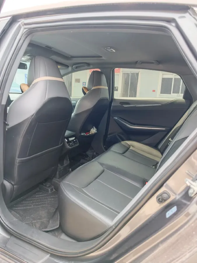 2023 ChangAn Raeton Plus 1.5T 188HP L4 7DCT,autocango,china used car exporter,china ev exporter,chinese used car exporter,chinese used ev exporter