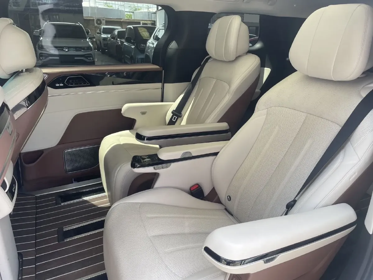 2025 BYD Xia 1.5T 156HP L4 E-CVT PHEV 36.6KWH,autocango,china used car exporter,china ev exporter,chinese used car exporter,chinese used ev exporter