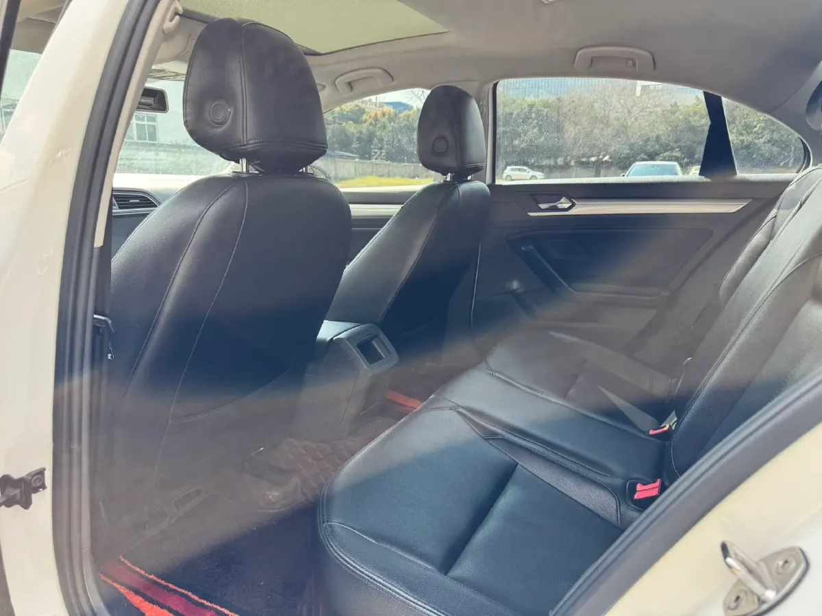 2018 Volkswagen Lamando 1.4T 131HP L4 7DCT,autocango,china used car exporter,china ev exporter,chinese used car exporter,chinese used ev exporter