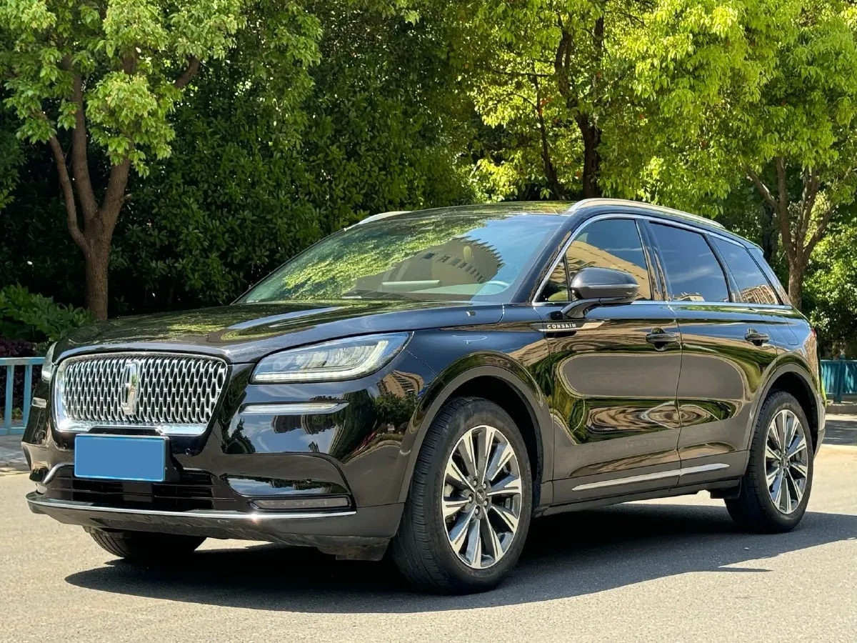 2022 Lincoln Corsair 2.0T 245HP L4 8AT,autocango,china used car exporter,china ev exporter,chinese used car exporter,chinese used ev exporter