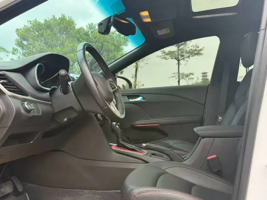 2019 Chevrolet Monza 1.3T 163HP L3 6AT,autocango,china used car exporter,china ev exporter,chinese used car exporter,chinese used ev exporter