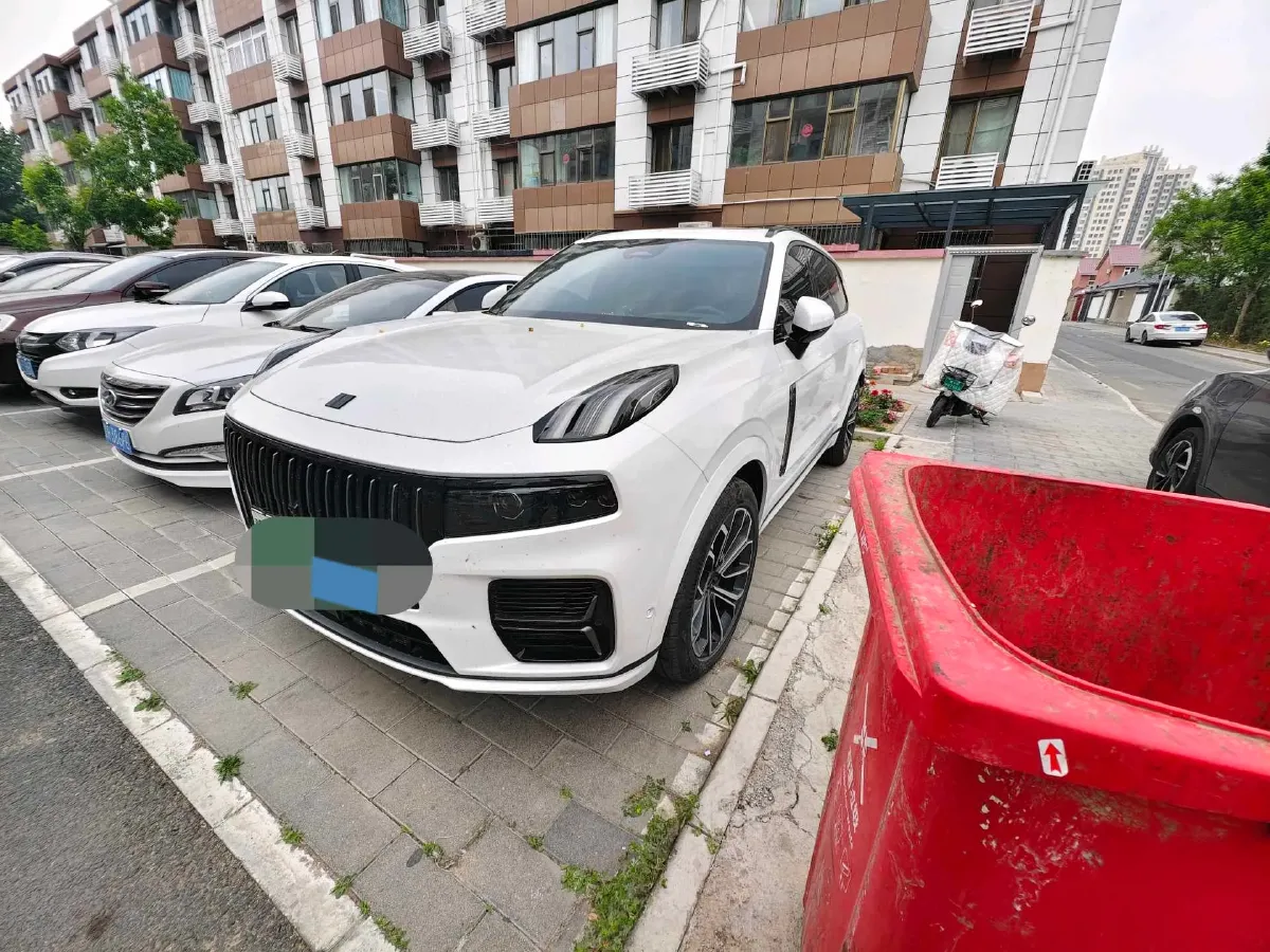 2024 LYNK&CO 09 EM-P 2.0T 254HP L4 3DHT PHEV 40.1KWH,autocango,china used car exporter,china ev exporter,chinese used car exporter,chinese used ev exporter