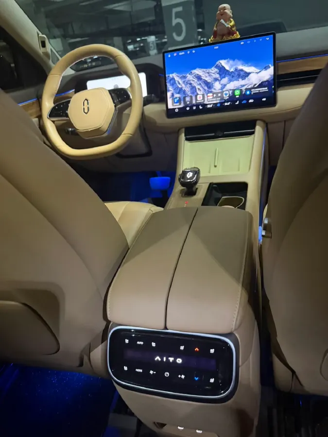 2024 AITO AITO M7 1.5T 152HP L4 REEV 40KWH,autocango,china used car exporter,china ev exporter,chinese used car exporter,chinese used ev exporter