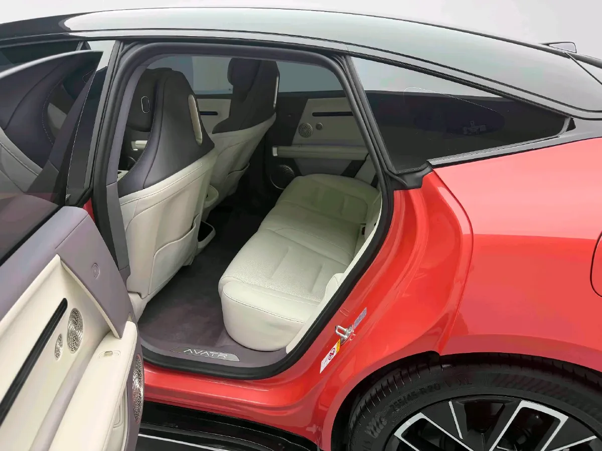 2025 Avatr 06 REEV 156HP REEV,autocango,china used car exporter,china ev exporter,chinese used car exporter,chinese used ev exporter
