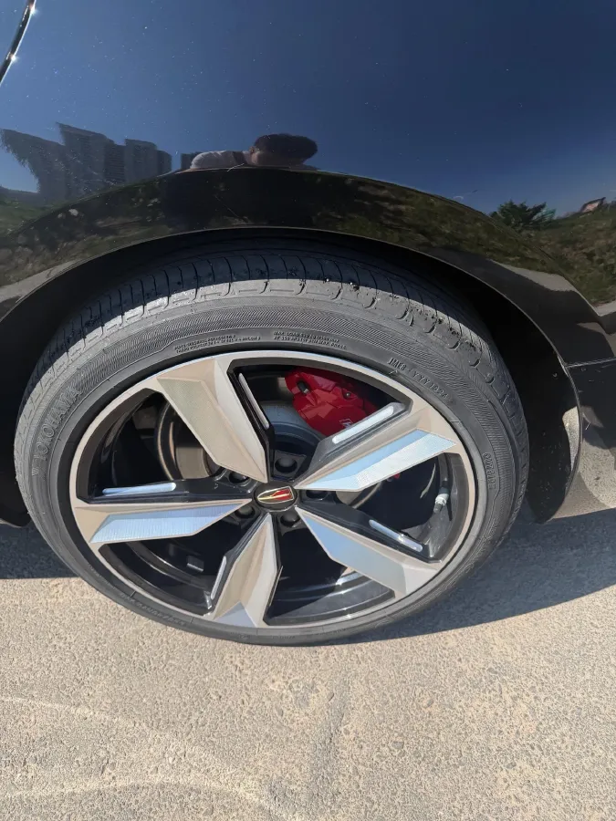 2023 HongQi H5 1.5T 169HP L4 E-CVT Hybrid,autocango,china used car exporter,china ev exporter,chinese used car exporter,chinese used ev exporter