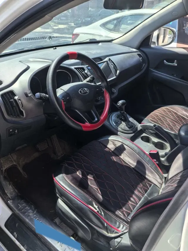 2016 Kia Sportage R 2.0L 165HP L4 6AT,autocango,china used car exporter,china ev exporter,chinese used car exporter,chinese used ev exporter