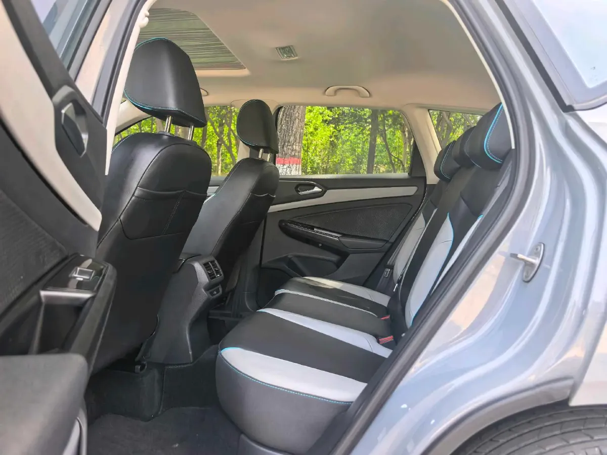2023 Jetta VS5 1.4T 150HP L4 6AT,autocango,china used car exporter,china ev exporter,chinese used car exporter,chinese used ev exporter