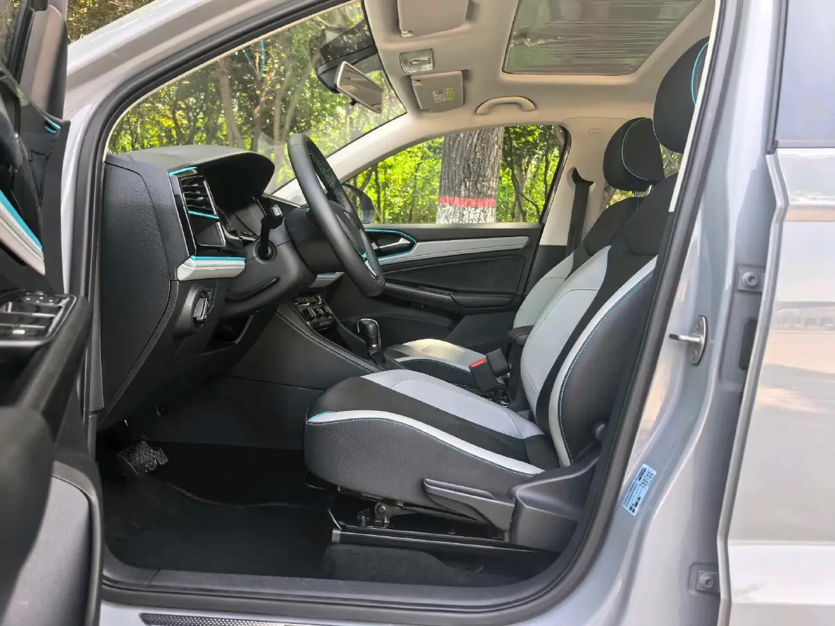 2023 Jetta VS5 1.4T 150HP L4 6AT,autocango,china used car exporter,china ev exporter,chinese used car exporter,chinese used ev exporter