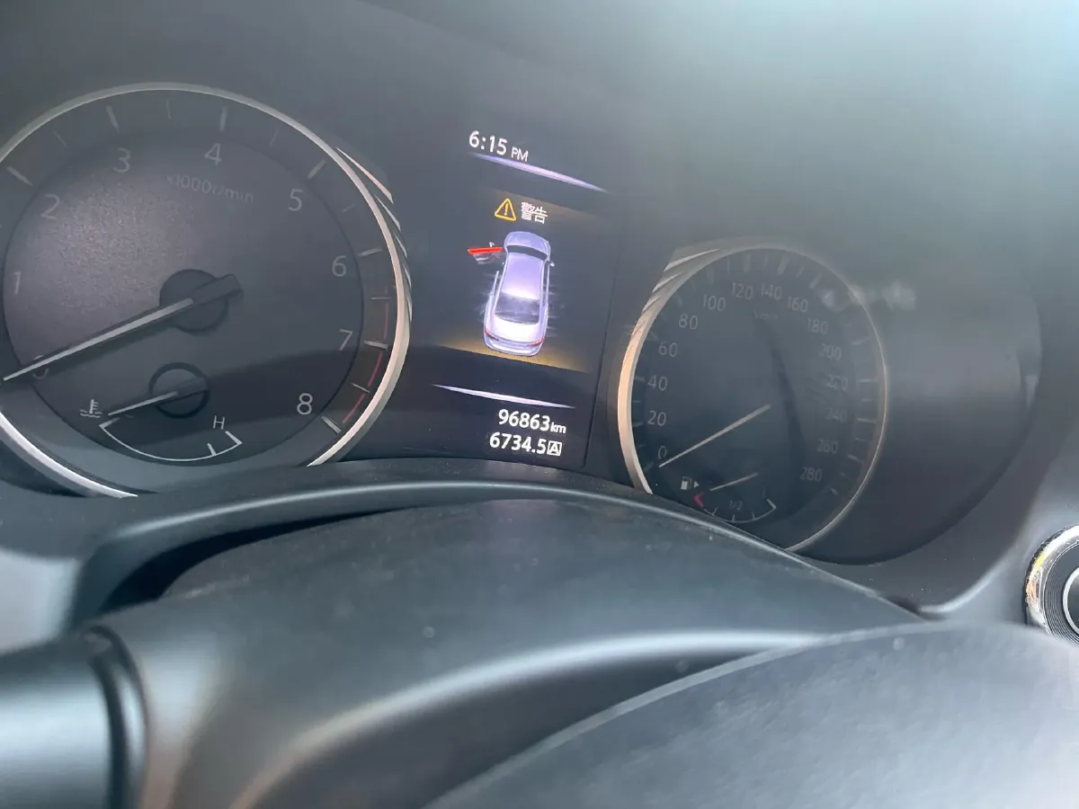 2018 Jeep Grand Commander 2.0T 265HP L4 9AT,autocango,china used car exporter,china ev exporter,chinese used car exporter,chinese used ev exporter