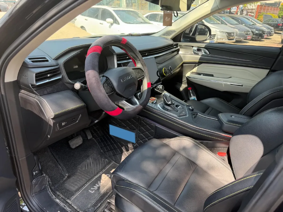 2020 LYNK&CO 05 2.0T 254HP L4 8AT,autocango,china used car exporter,china ev exporter,chinese used car exporter,chinese used ev exporter