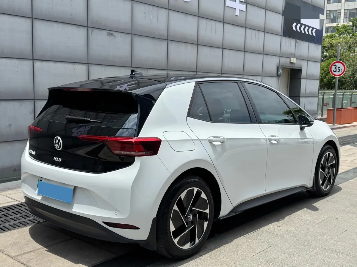 2024 Volkswagen ID.3 BEV 52.8KWH,autocango,china used car exporter,china ev exporter,chinese used car exporter,chinese used ev exporter