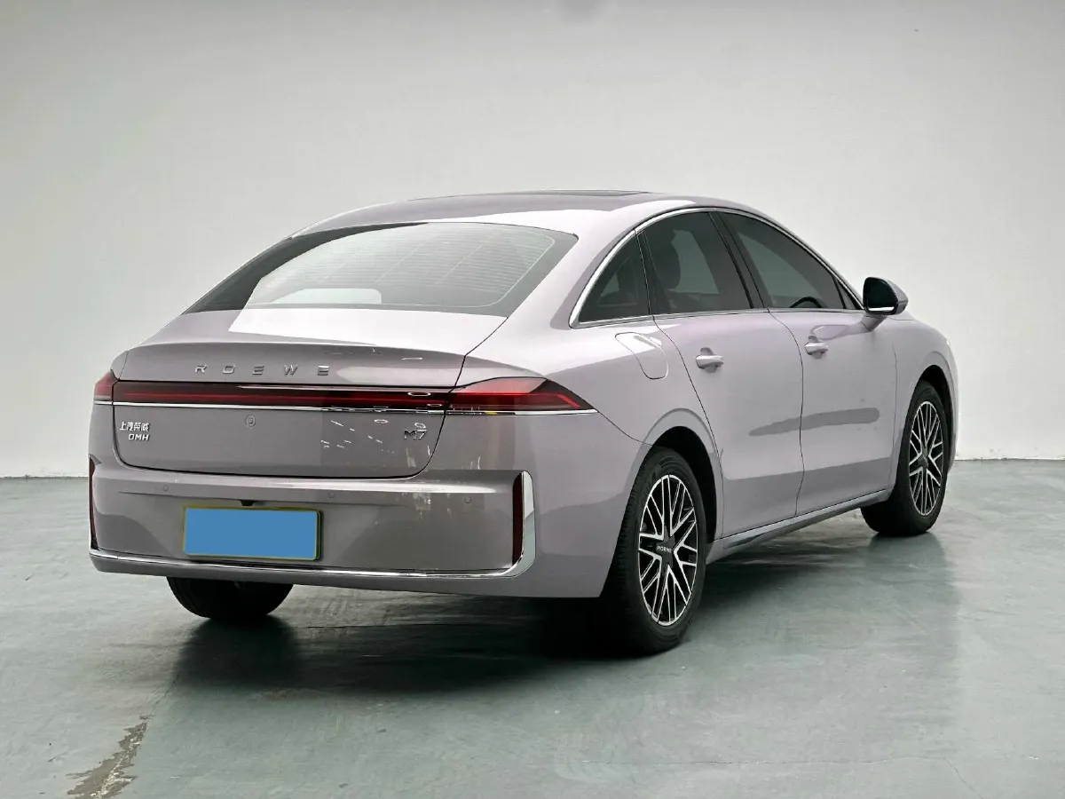 2025 Roewe M7 DMH 1.5L 112HP L4 1DHT PHEV,autocango,china used car exporter,china ev exporter,chinese used car exporter,chinese used ev exporter