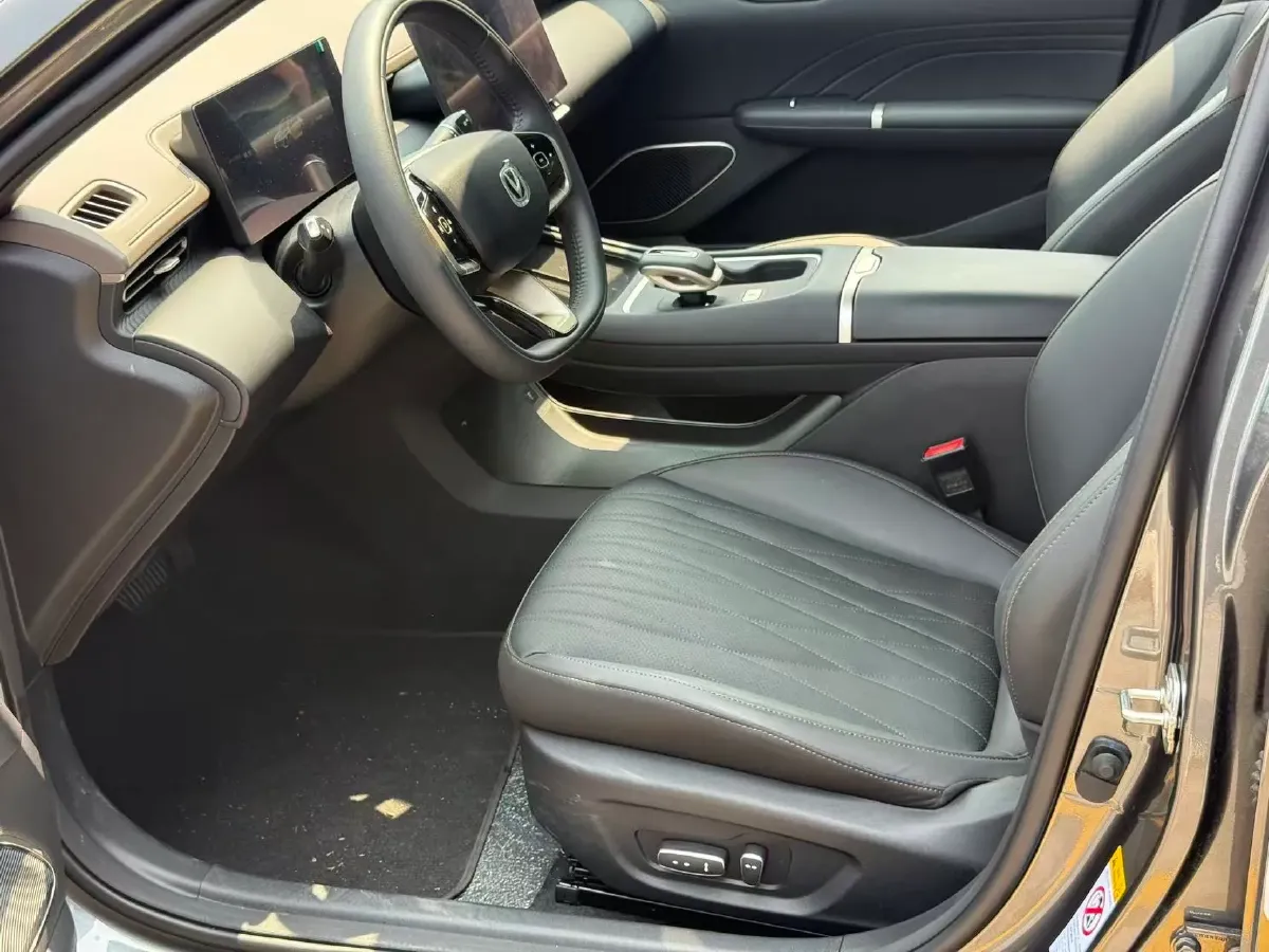 2026 ChangAn Eado 1.5T 192HP L4 7DCT,autocango,china used car exporter,china ev exporter,chinese used car exporter,chinese used ev exporter