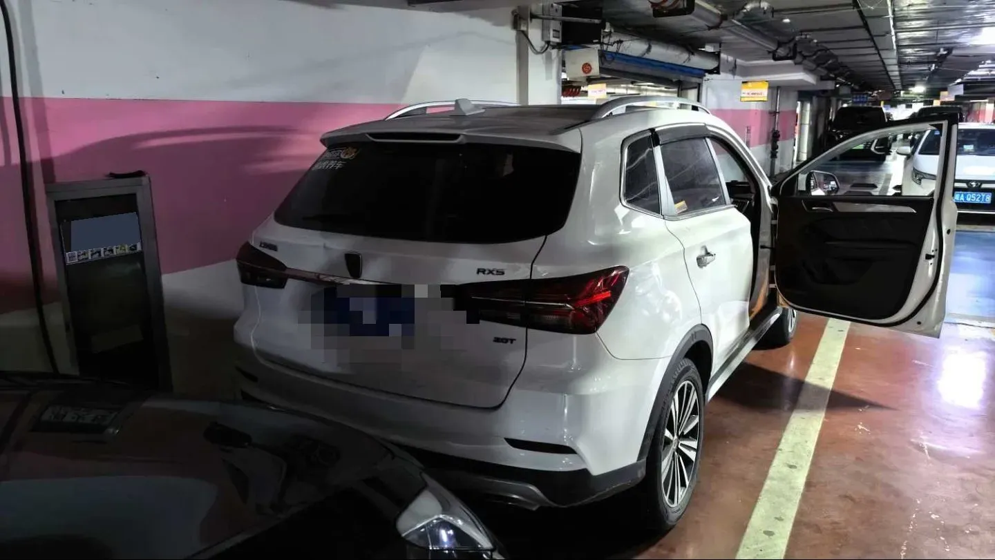 2019 Mitsubishi Eclipse Cross 1.5T 170HP L4 6MT,autocango,china used car exporter,china ev exporter,chinese used car exporter,chinese used ev exporter