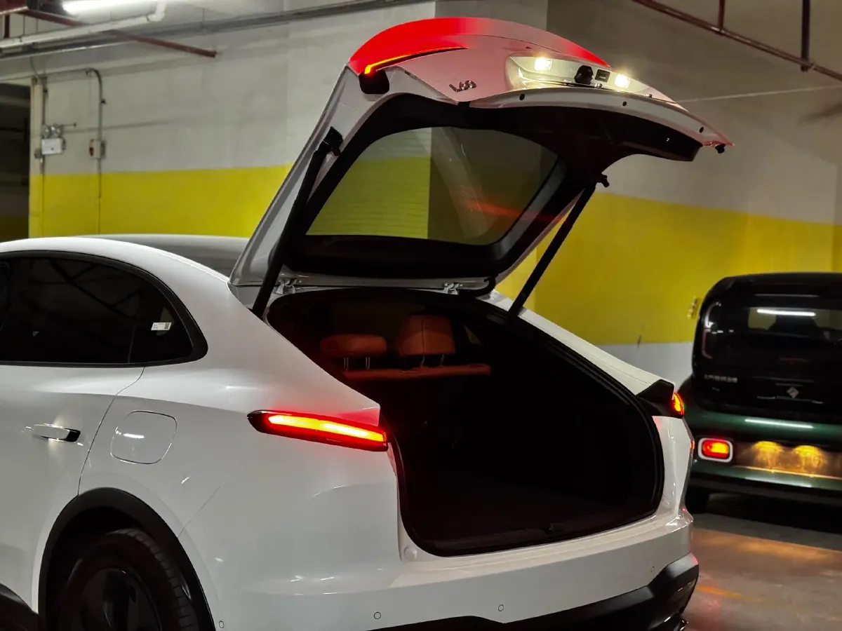2024 ONVO L60 BEV 60KWH,autocango,china used car exporter,china ev exporter,chinese used car exporter,chinese used ev exporter