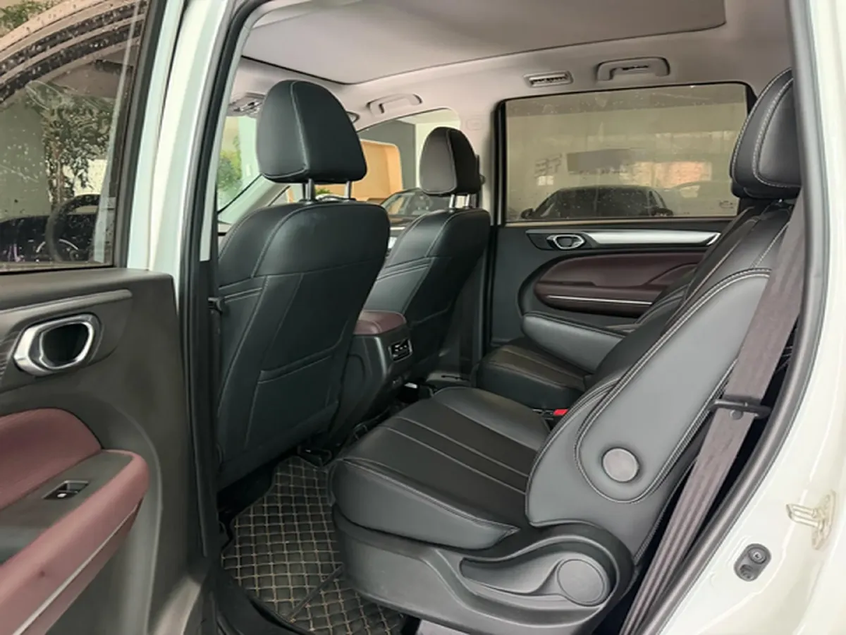 2023 GAC Trumpchi M6 1.5T 177HP L4 7DCT,autocango,china used car exporter,china ev exporter,chinese used car exporter,chinese used ev exporter