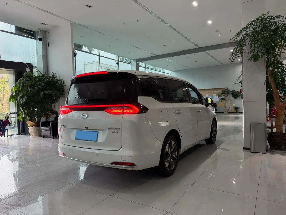 2023 GAC Trumpchi M6 1.5T 177HP L4 7DCT,autocango,china used car exporter,china ev exporter,chinese used car exporter,chinese used ev exporter