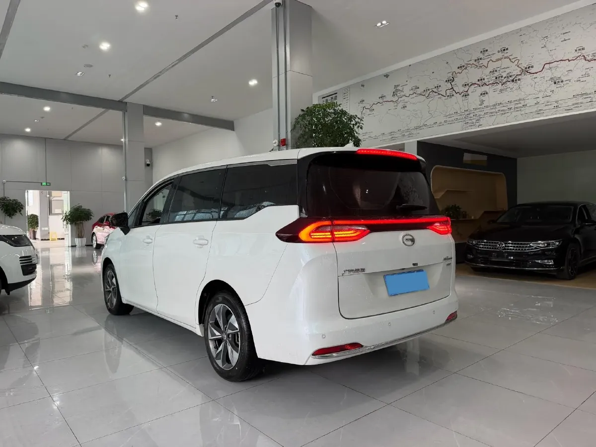 2023 GAC Trumpchi M6 1.5T 177HP L4 7DCT,autocango,china used car exporter,china ev exporter,chinese used car exporter,chinese used ev exporter