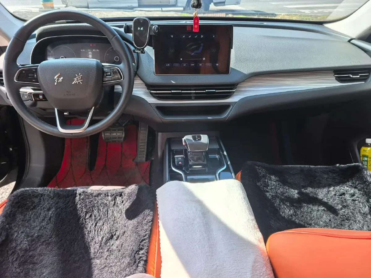 2023 HongQi E-QM5 BEV 82KWH,autocango,china used car exporter,china ev exporter,chinese used car exporter,chinese used ev exporter