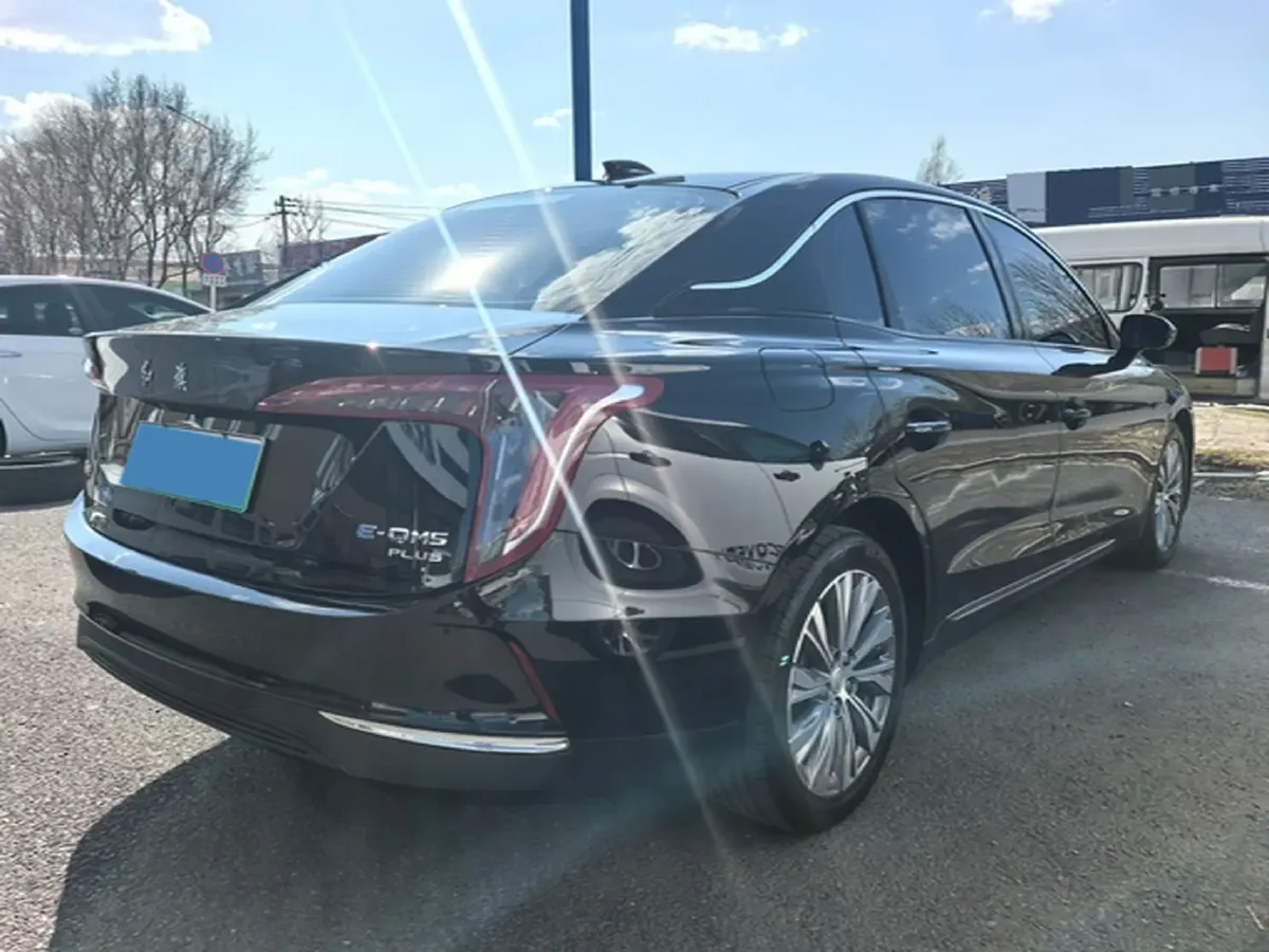 2023 HongQi E-QM5 BEV 82KWH,autocango,china used car exporter,china ev exporter,chinese used car exporter,chinese used ev exporter