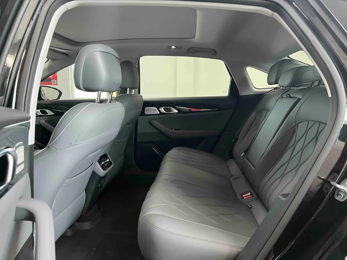 2025 Geely Galaxy A7 1.5L 112HP L4 1DHT PHEV,autocango,china used car exporter,china ev exporter,chinese used car exporter,chinese used ev exporter