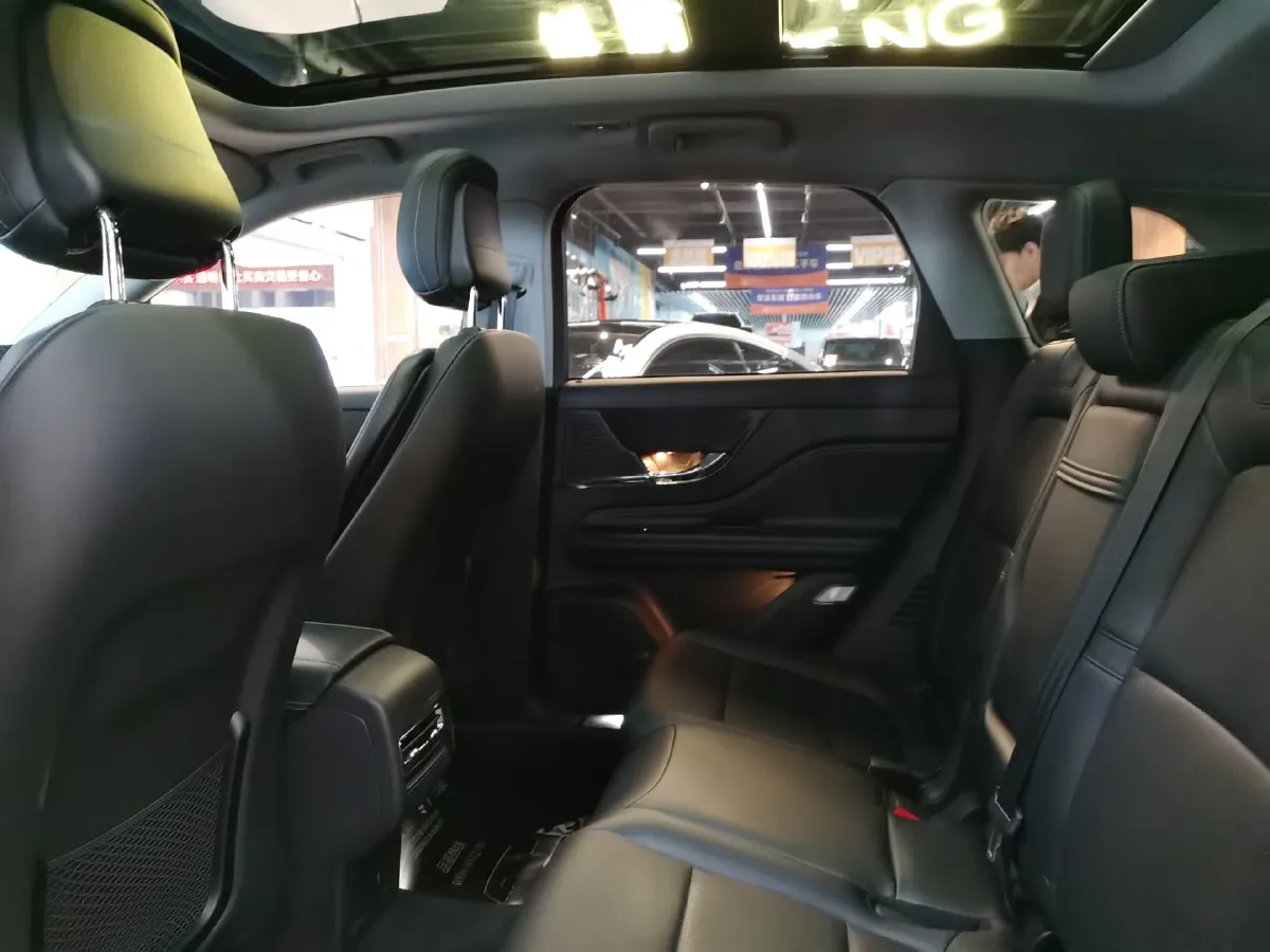 2021 Lincoln Corsair 2.0T 245HP L4 8AT,autocango,china used car exporter,china ev exporter,chinese used car exporter,chinese used ev exporter