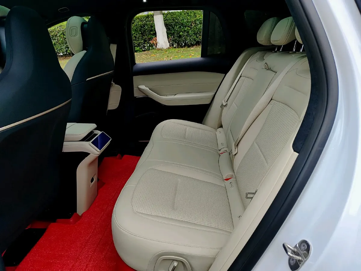 2024 NIO ES6 BEV 100KWH,autocango,china used car exporter,china ev exporter,chinese used car exporter,chinese used ev exporter