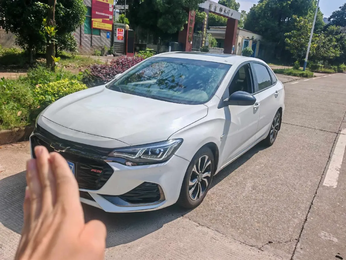 2020 Chevrolet Monza 1.3T 163HP L3 6AT,autocango,china used car exporter,china ev exporter,chinese used car exporter,chinese used ev exporter