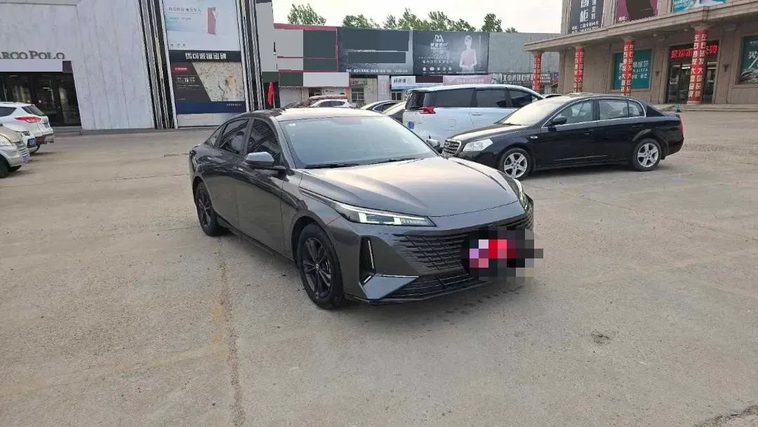 2023 ChangAn Lamore 1.5T 170HP L4 7DCT,autocango,china used car exporter,china ev exporter,chinese used car exporter,chinese used ev exporter