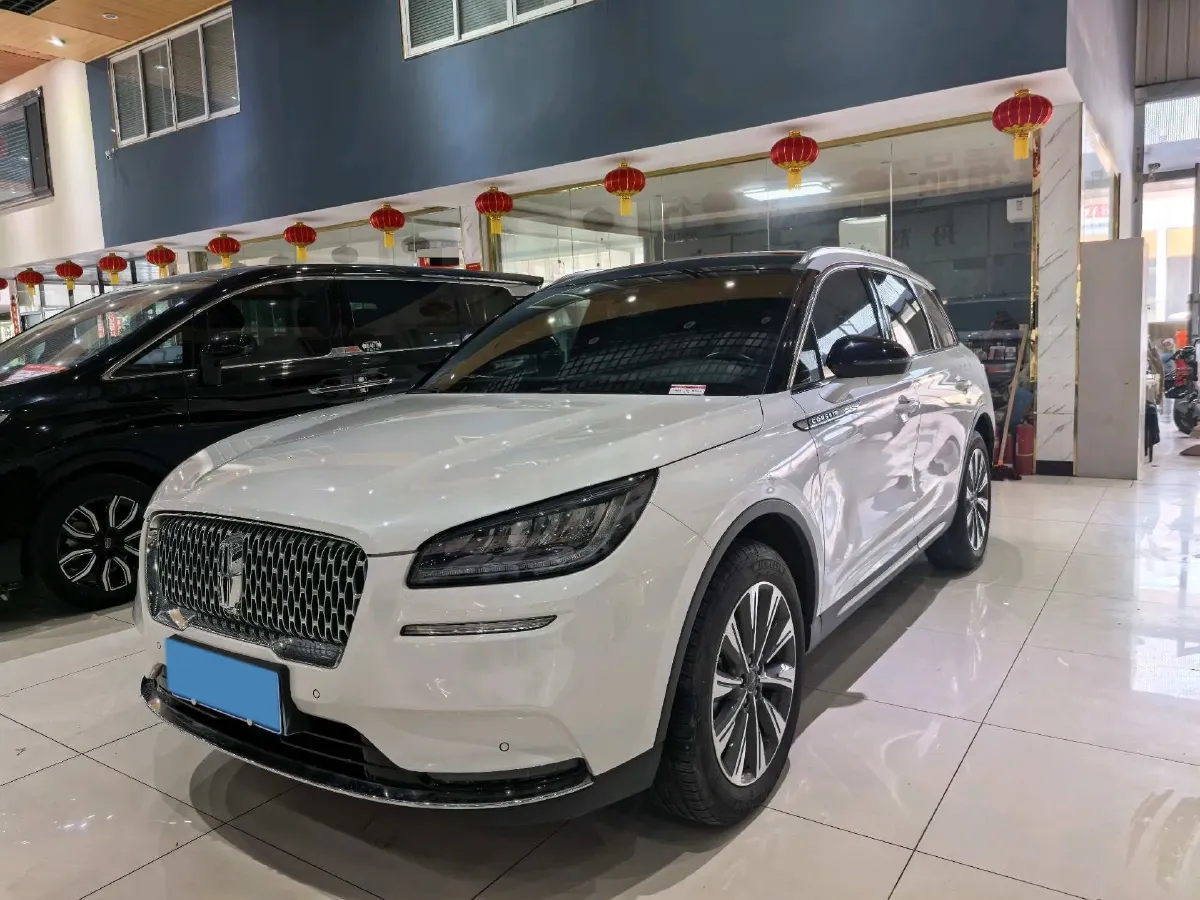 2022 Lincoln Corsair 2.0T 245HP L4 8AT,autocango,china used car exporter,china ev exporter,chinese used car exporter,chinese used ev exporter