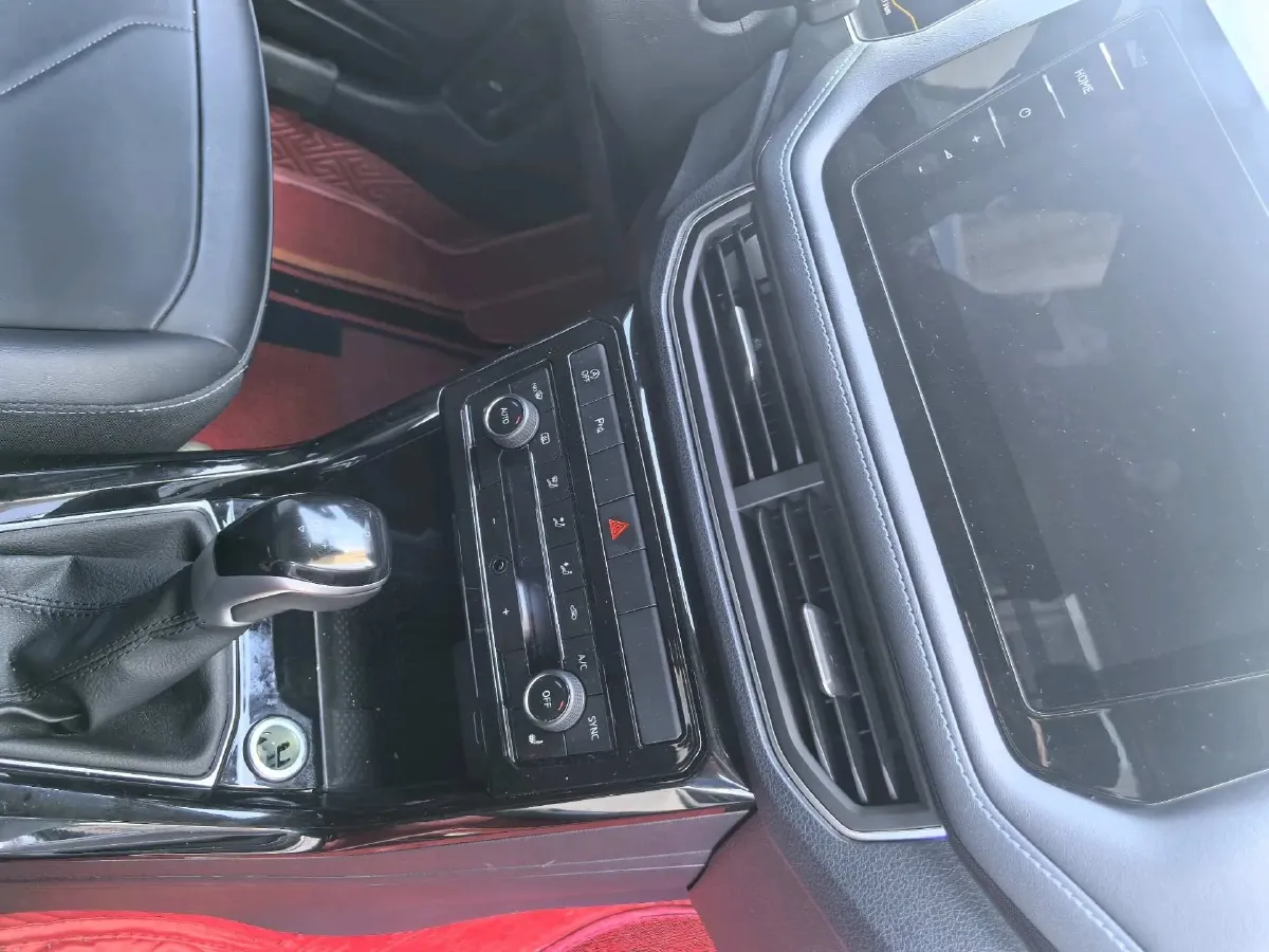 2025 Volkswagen Tharu 1.5T 160HP L4 7DCT,autocango,china used car exporter,china ev exporter,chinese used car exporter,chinese used ev exporter
