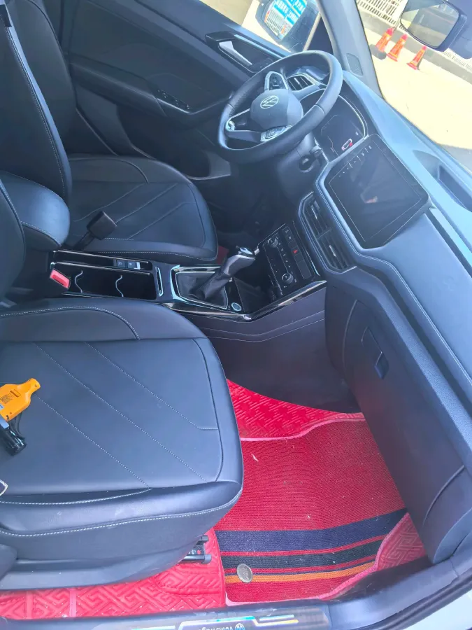 2025 Volkswagen Tharu 1.5T 160HP L4 7DCT,autocango,china used car exporter,china ev exporter,chinese used car exporter,chinese used ev exporter