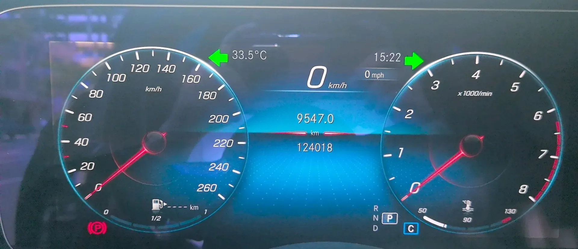 2021 Mercedes-Benz E Class 2.0T 197HP L4 9AT,autocango,china used car exporter,china ev exporter,chinese used car exporter,chinese used ev exporter