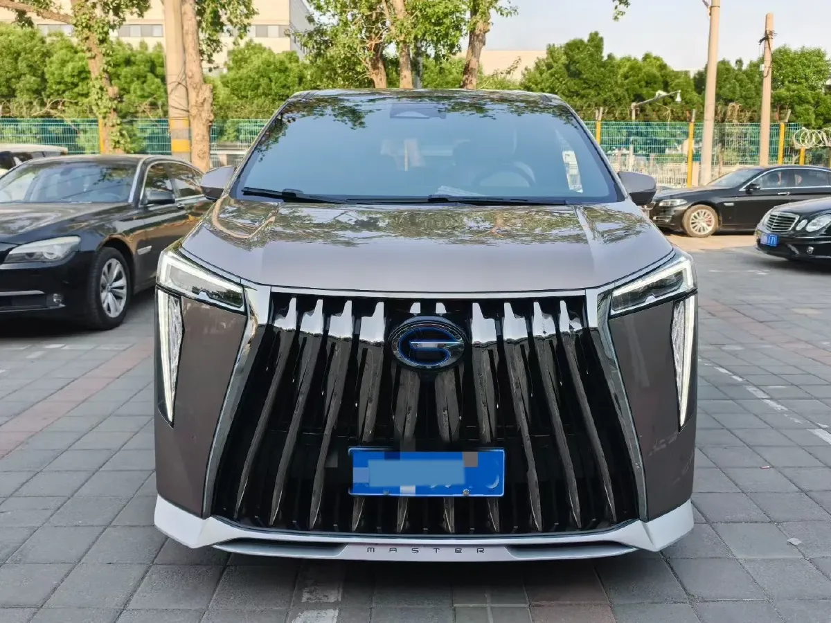 2023 GAC Trumpchi M8 2.0T 190HP L4 E-CVT Hybrid,autocango,china used car exporter,china ev exporter,chinese used car exporter,chinese used ev exporter