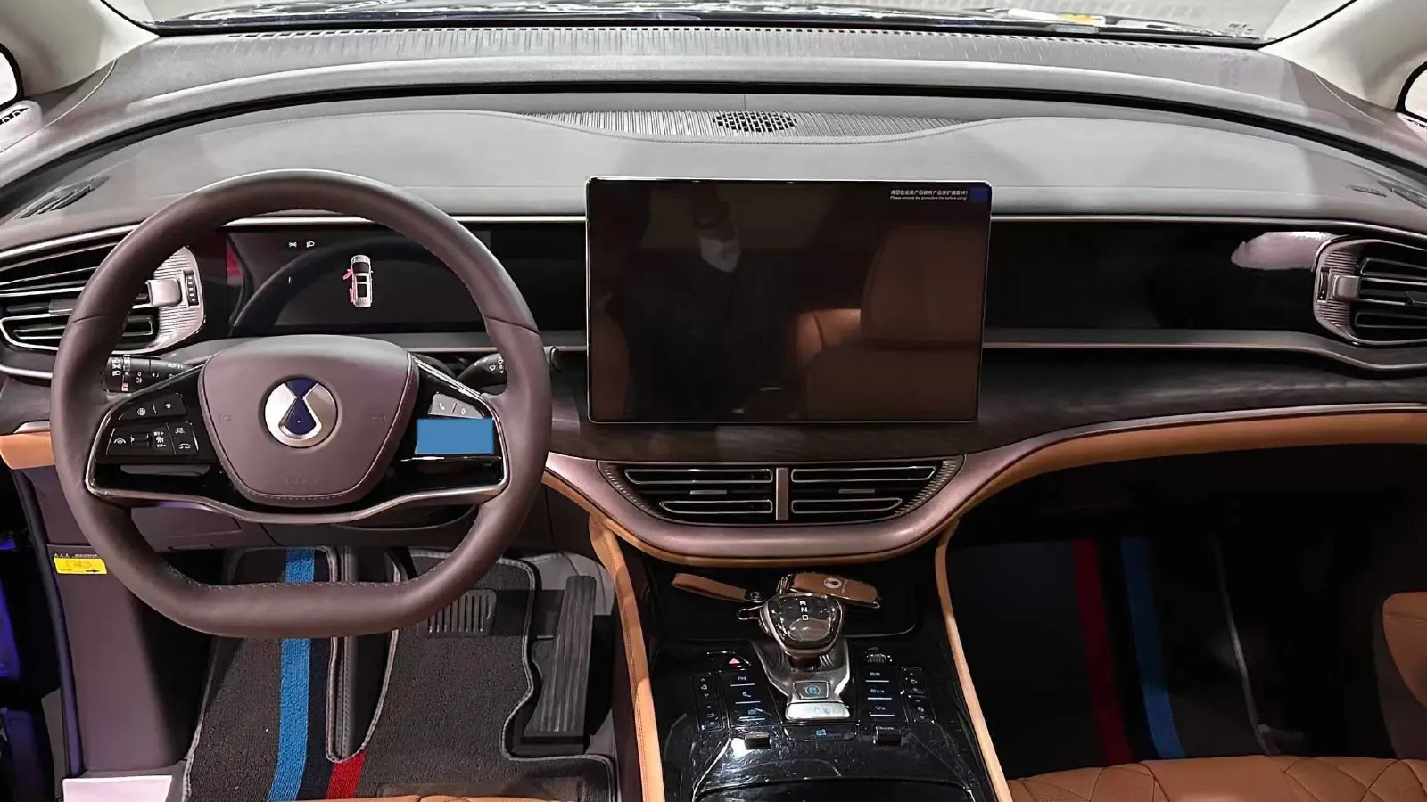 2024 Denza D9 1.5T 139HP L4 E-CVT PHEV 40KWH,autocango,china used car exporter,china ev exporter,chinese used car exporter,chinese used ev exporter