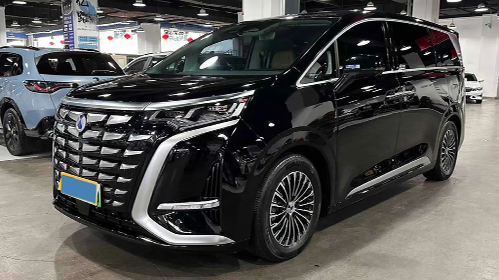 2024 Denza D9 1.5T 139HP L4 E-CVT PHEV 40KWH,autocango,china used car exporter,china ev exporter,chinese used car exporter,chinese used ev exporter