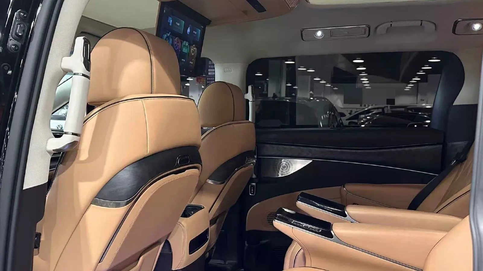 2024 Denza D9 1.5T 139HP L4 E-CVT PHEV 40KWH,autocango,china used car exporter,china ev exporter,chinese used car exporter,chinese used ev exporter