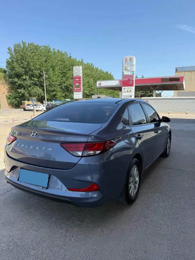 2017 Hyundai Celesta 1.6L 123HP L4 6AT,autocango,china used car exporter,china ev exporter,chinese used car exporter,chinese used ev exporter
