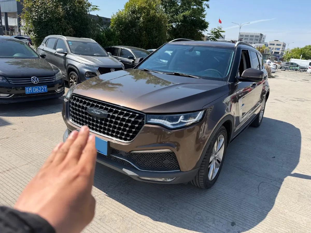 2017 Zotye T700 1.8T 177HP L4 6DCT,autocango,china used car exporter,china ev exporter,chinese used car exporter,chinese used ev exporter