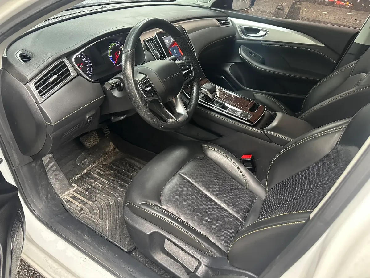 2020 Roewe i6 MAX 1.5T 169HP L4 AMT PHEV,autocango,china used car exporter,china ev exporter,chinese used car exporter,chinese used ev exporter