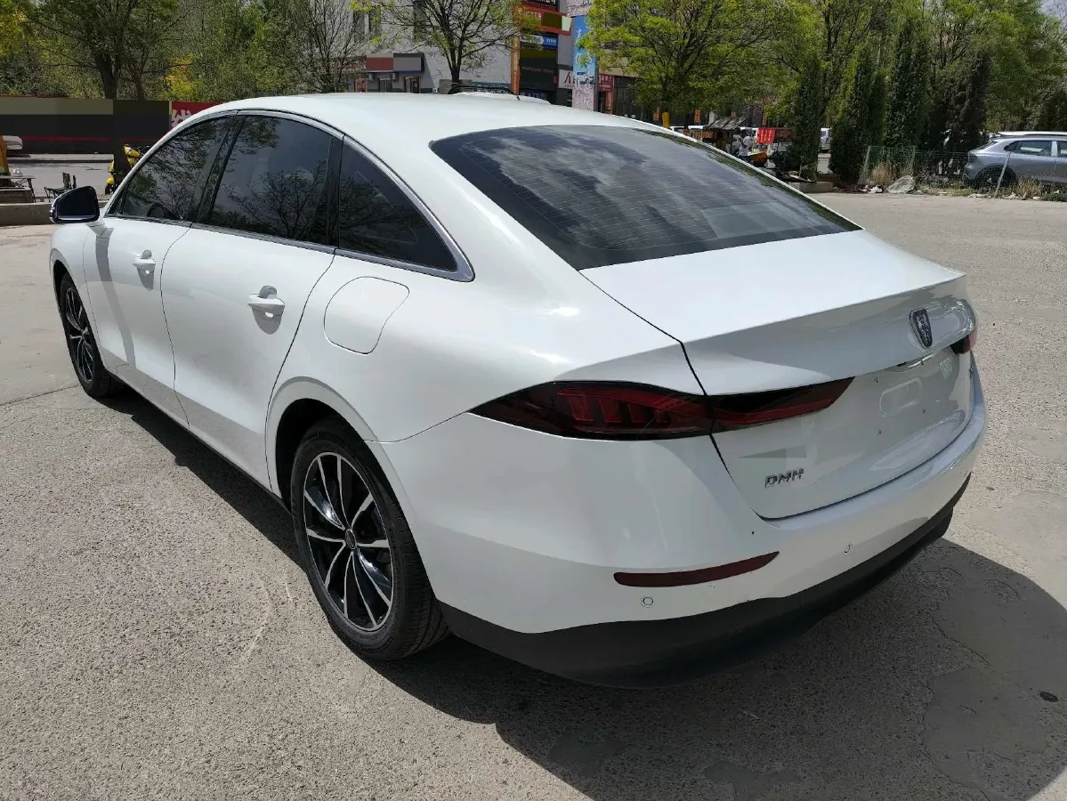 2025 Roewe D7 1.5L 112HP L4 1DHT PHEV 19.7KWH,autocango,china used car exporter,china ev exporter,chinese used car exporter,chinese used ev exporter