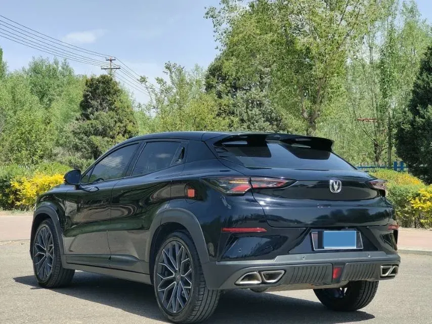 2022 ChangAn UNI-T 1.5T 188HP L4 7DCT,autocango,china used car exporter,china ev exporter,chinese used car exporter,chinese used ev exporter